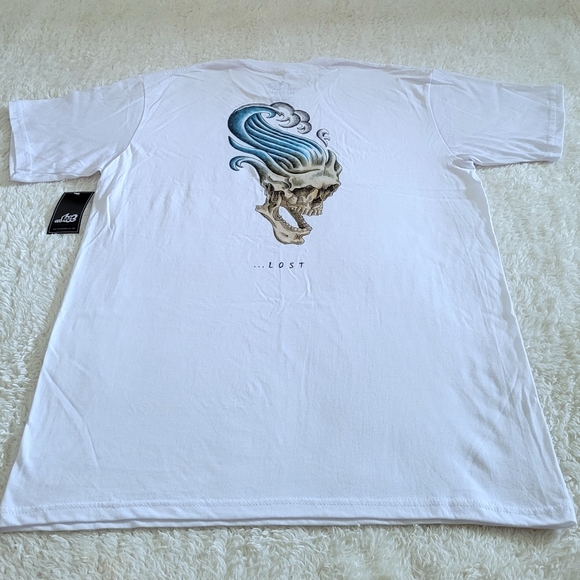 ...lost Screaming Skull💀 Graphic Tee👕 - NWT - Picture 13 of 13